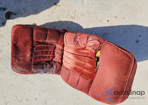 1992 GMC Sierra C1500 z USA, uszkodzony, nr VIN 2GTEC19K4N1519037